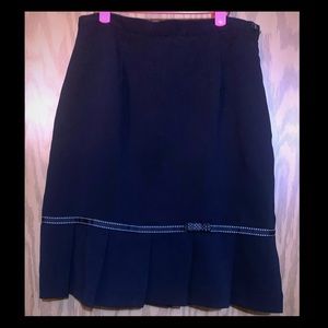 D͙r͙e͙s͙s͙b͙a͙r͙n͙ m͙i͙d͙i͙-s͙k͙i͙r͙t͙